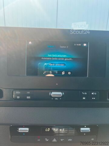Fourgon tôlé MERCEDES-BENZ Sprinter 314 AUTOMATIK NAVI DISTRONIC KAMERA LED