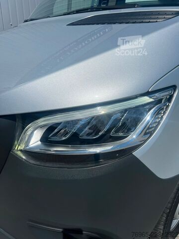 Fourgon tôlé MERCEDES-BENZ Sprinter 314 AUTOMATIK NAVI DISTRONIC KAMERA LED