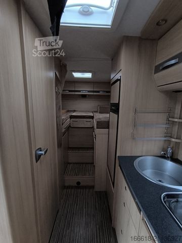 Semi-integrated camper SUNLIGHT T 67, 5.Sitzplätze, Solar, Wechselrichter,SAT+TV