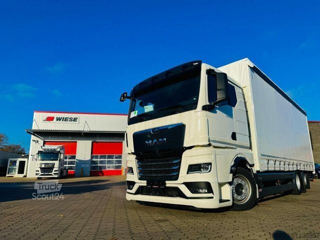 Autocarro con pianale e telone MAN 26.440 6x2 mit Schwerlast-Ladebordwand Rampe