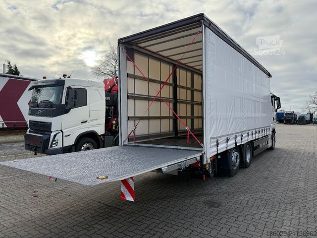 Bisarca MAN 26.440 6x2 mit Schwerlast-Ladebordwand Rampe