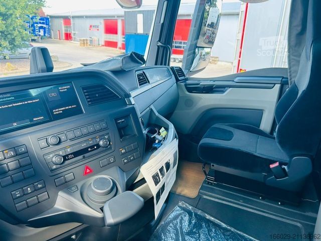 Bisarca MAN 26.440 6x2 mit Schwerlast-Ladebordwand Rampe