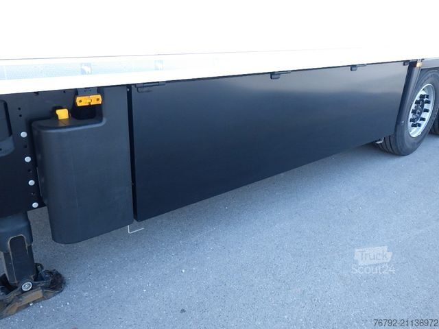 Reefer semitrailer SCHMITZ CARGOBULL SKO 24/L V7 Doppelst./Trennwand vorber./617 Std.