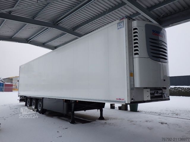 Reefer semitrailer SCHMITZ CARGOBULL SKO 24/L V7 Doppelst./Trennwand vorber./617 Std.