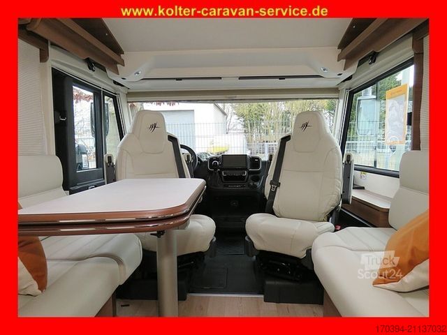 Integrated camper RAPIDO Serie 8F 896F