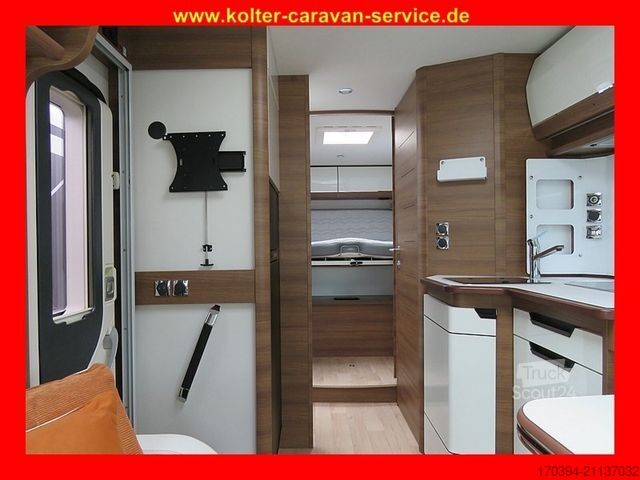Integrated camper RAPIDO Serie 8F 896F