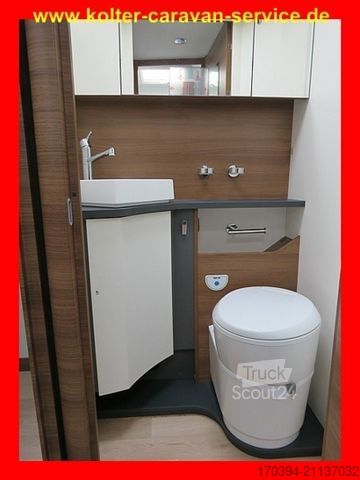 Integrated camper RAPIDO Serie 8F 896F