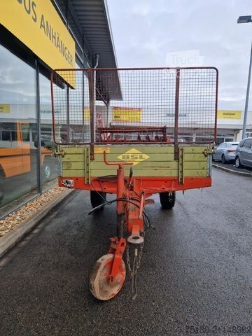 Trosilnik gnoja STRAUTMANN Streublitz E3 K Dungstreuer Miststreuer 4t.