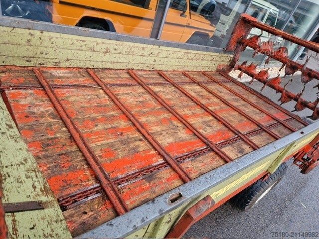 Trosilnik gnoja STRAUTMANN Streublitz E3 K  Dungstreuer Miststreuer 4t.