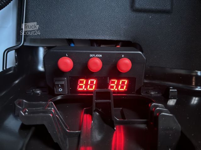 Pick-up bestelwagen RENAULT Master Pritsche Extralang 10 E-PAL Luftfederung