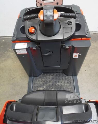 Motostivuitor Linde P 30 C 1190