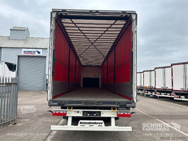 مقطورة نصفية مفتوحة مع قماش مشمع Kässbohrer Curtainsider Standard
