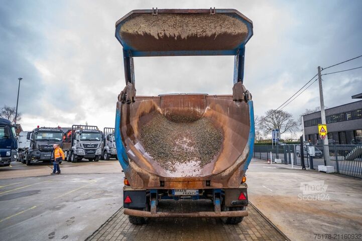 Camion de gunoi ROBUSTE-KAISER S3302V