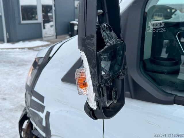 Kombi z visokim stropom FORD Transit Kasten 350 L4H3 TEMPOMAT KAMERA DAB+