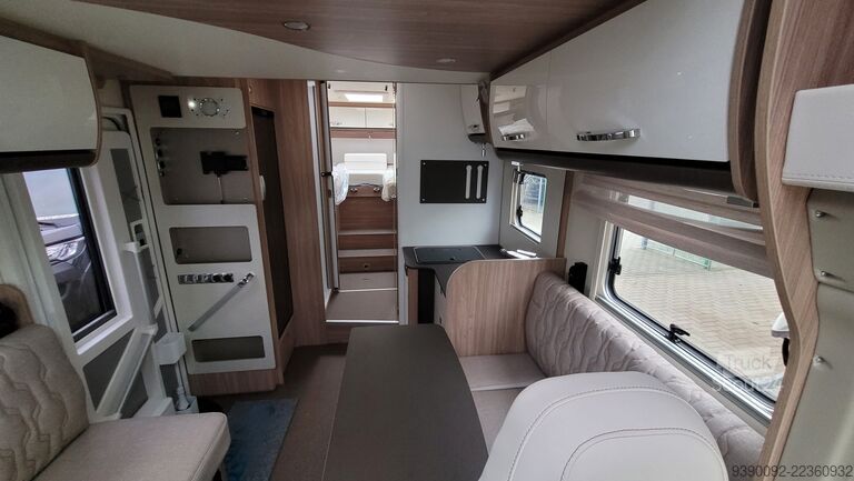 полуинтегриран кемпер Bürstner Limited T 727 G