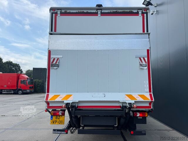 Koffer Renault MIDLUM 180 DXI / EEV / Tail Lift / TUV:9-2026 /...