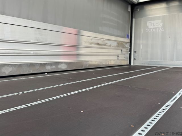 Camion de boissons MAN TGM 26.320 L / LBW / LENKACHSE / 20 PAL