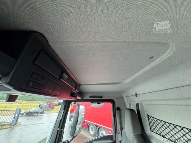 Camion de boissons MAN TGM 26.320 L / LBW / LENKACHSE / 20 PAL