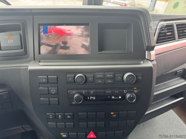 Camion de boissons MAN TGM 26.320 L / LBW / LENKACHSE / 20 PAL