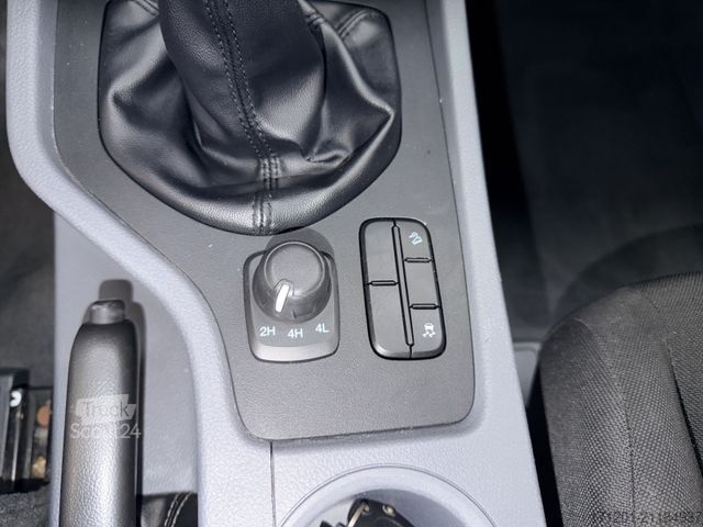 Pakettiauto FORD Ranger 2.2 TDCi 4x4 Doppelkabine XL