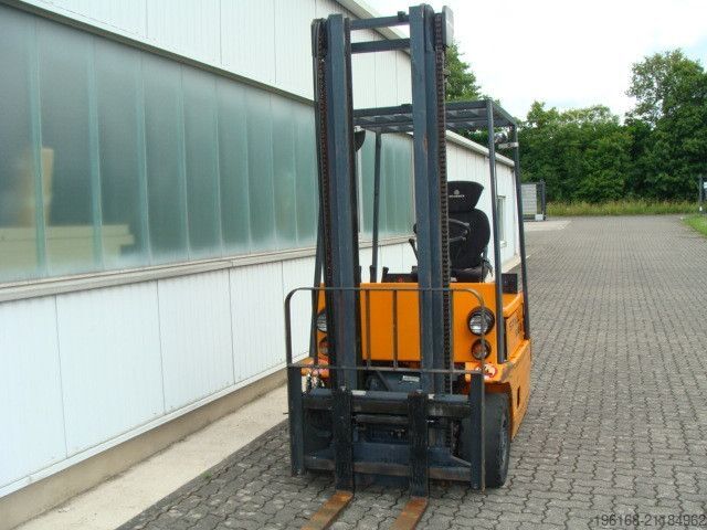 Chariot élévateur frontal STILL R60 - 20