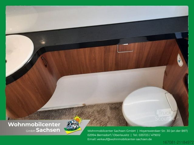 Wohnwagen HOBBY Excellent 560 WFU sehr gute Ausstattung
