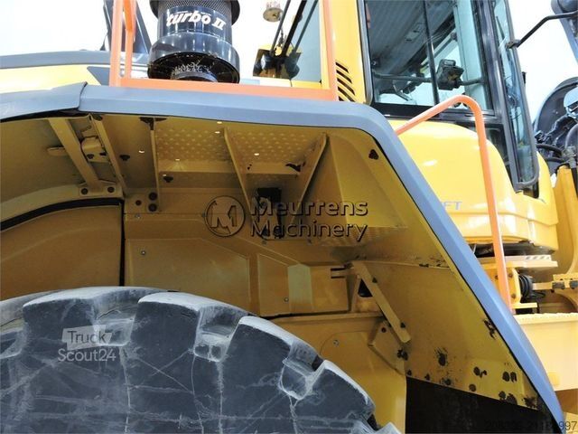 Carregadora de rodas VOLVO L220H