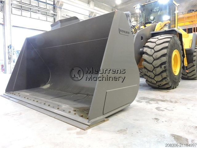 Carregadora de rodas VOLVO L220H