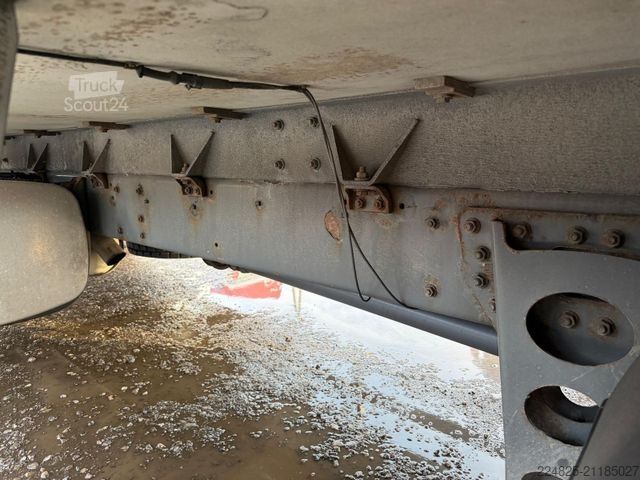 Camion refrigerato DAF FA LF55.250 KÜHLKOFFER+LBW*2014*1HAND*EURO5 EEV*