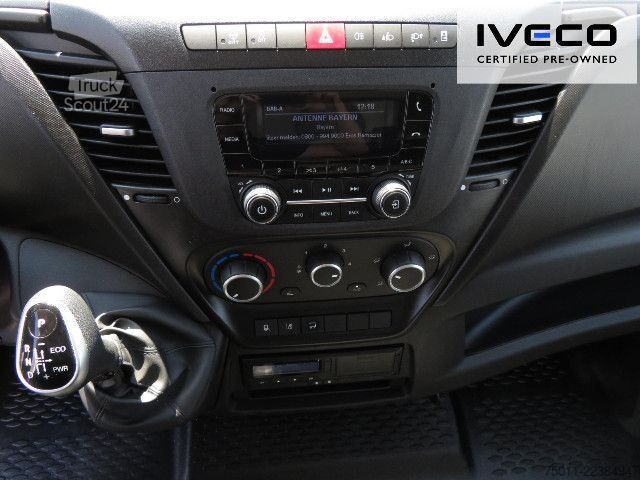 Dostavno vozilo s kesonom IVECO Daily 70C18HA8/P Koffer/LBW, Klima, NL 3228kg
