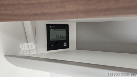Caravana Hymer/Eriba Nova 530 Mover, Hubstützen,Arktis Paket