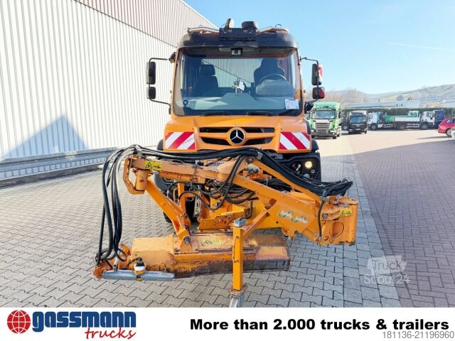Special purpose truck Unimog U 527 4x4, Kommunalhydraulik, Schmidt Mähgerät,