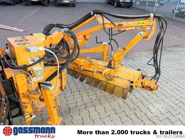 Özel amaçlı kamyon Unimog U 527 4x4, Kommunalhydraulik, Frontzapfwelle,