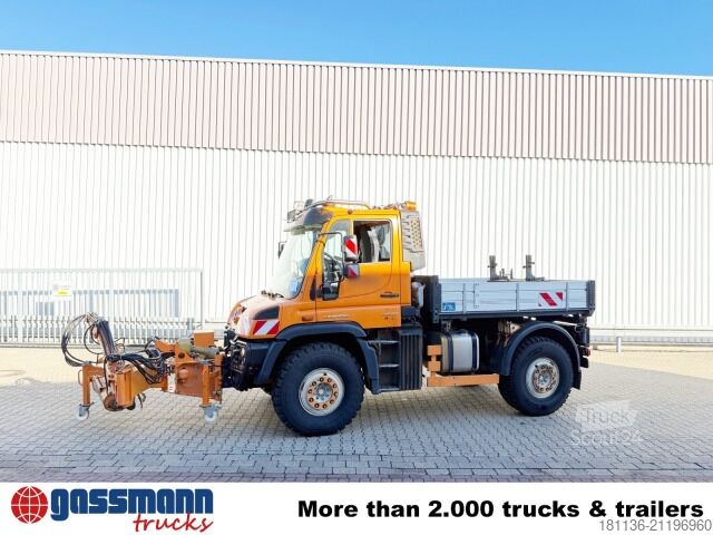 Özel amaçlı kamyon Unimog U 527 4x4, Kommunalhydraulik, Frontzapfwelle,