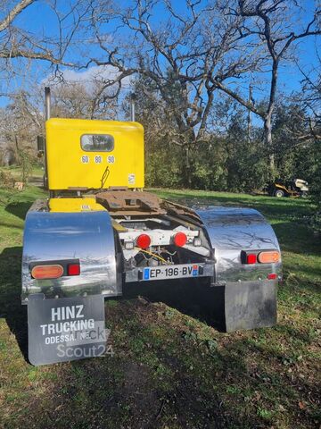 وحدة جرار قياسية Kenworth W900A