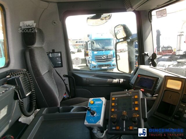 Εκχιονιστικό εκχιονιστικό μηχάνημα Scania P114-340 CB 6X6 RHD gritter / snow plough