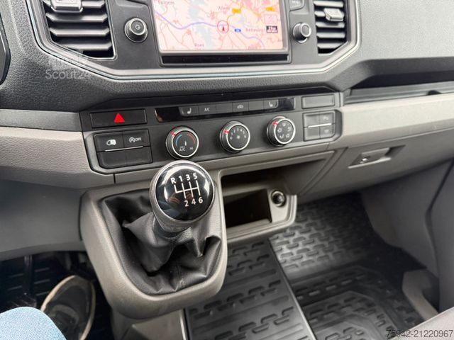 High top van VOLKSWAGEN Crafter Kasten 35 L3H2 LED PDC RFK NAVI