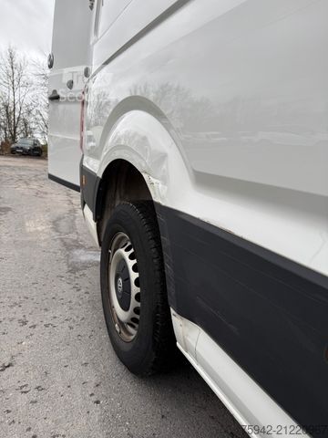 High top van VOLKSWAGEN Crafter Kasten 35 L3H2 LED PDC RFK NAVI
