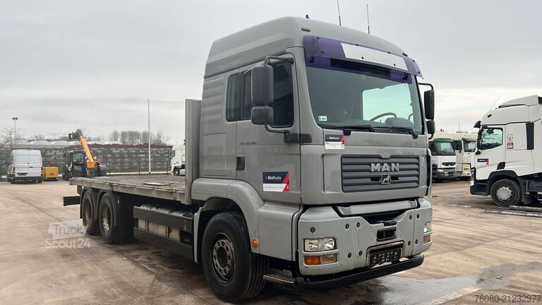 Atrelado da plataforma MAN TGA 26.460 (POMPE MECANIQUE / BOITE MANUELLE / ...