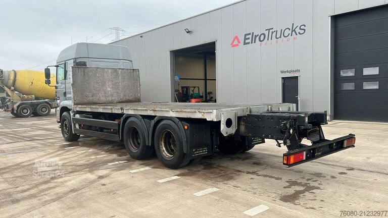 Atrelado da plataforma MAN TGA 26.460 (POMPE MECANIQUE / BOITE MANUELLE / ...