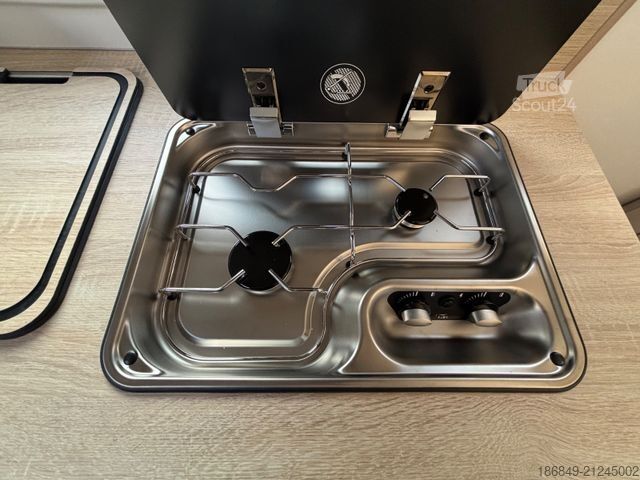 Polintegriran avtodom CHAUSSON Sport Line S695 Temp Navi CAM Dieselhz.