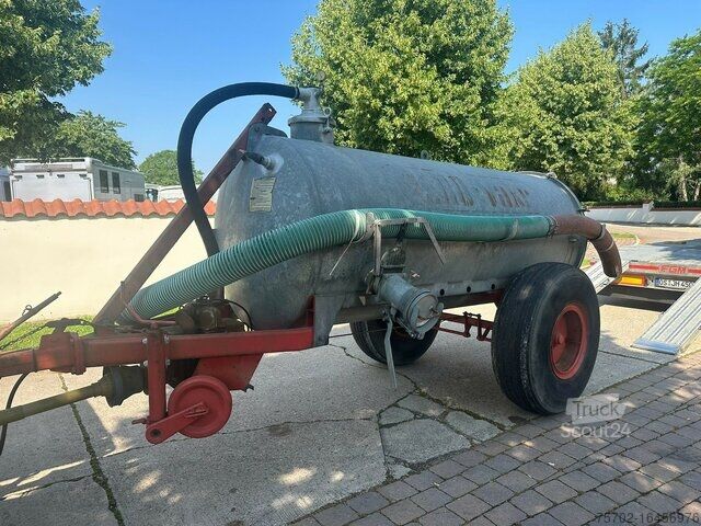 Trailer Wasserfass Vakuumfass 4.000 l
