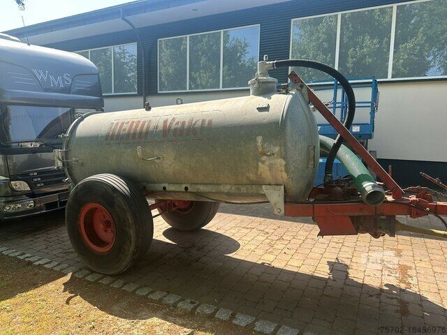 Trailer Wasserfass Vakuumfass 4.000 l