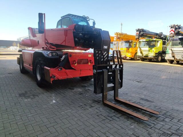 Forgó teleszkópos kezelő Manitou MRT 2470+ Privilege Radio Remote