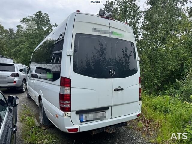 Minibuss Mercedes-Benz Sprinter 516 Minibus – 17 Seats