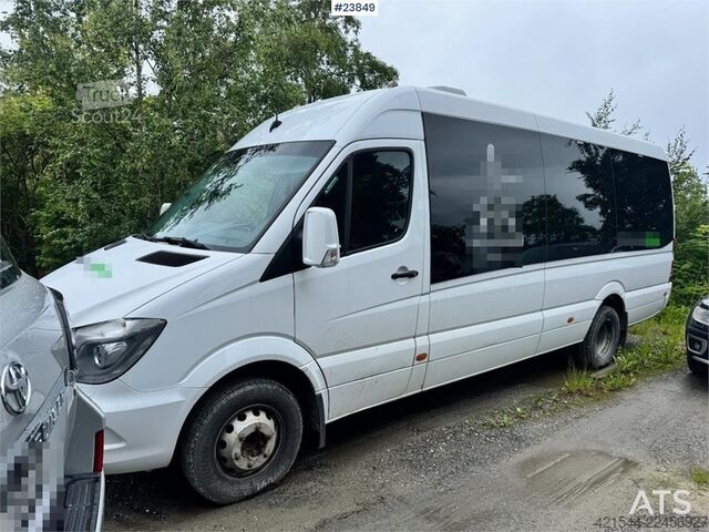 Minibuss Mercedes-Benz Sprinter 516 Minibus – 17 Seats