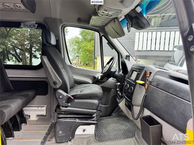 Minibuss Mercedes-Benz Sprinter 516 Minibus – 17 Seats