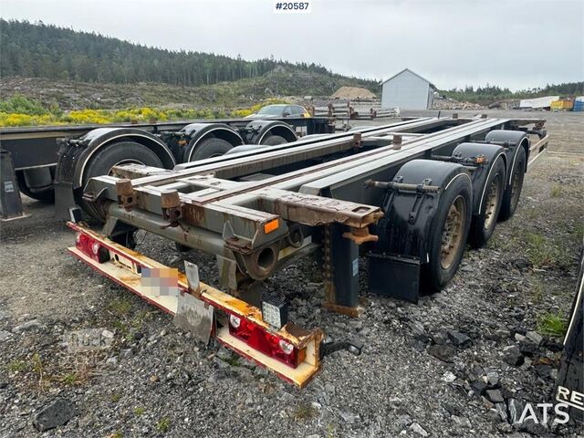 F.A.G konteinerinė priekaba – su pakreipimo funkcija  F.A.G Container Trailer – with Tipping Function