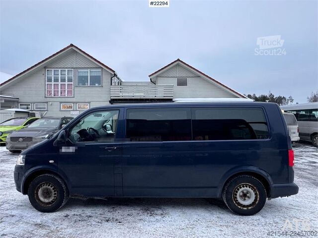 Mikroautobusas VW Caravelle – 7 seats with wheelchair lift