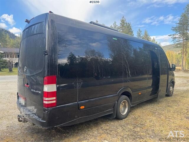 минибус Mercedes-Benz Sprinter 519 Minibus – 21 seats – Two sets of tire